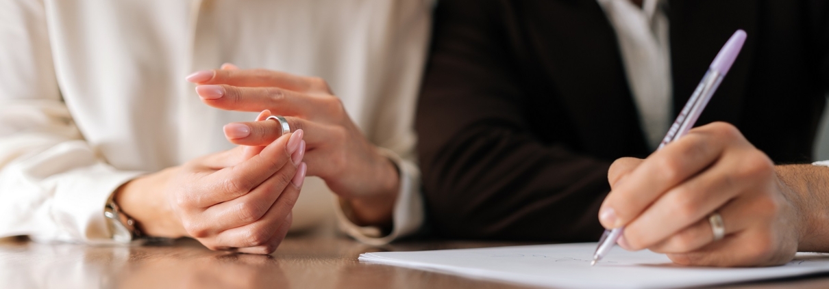 Abogado especializado en separaciones y divorcio en Valencia - firma